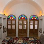 اقامتگاه بومگردی سنتی خانه شاکر آران و بیدگل اصفهان