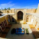 اقامتگاه بومگردی سنتی ماه بی بی اردکان یزد