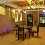 اقامتگاه بومگردی سنتی دو سرو تفت یزد