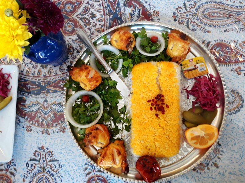 رستوران دارچین سمنان