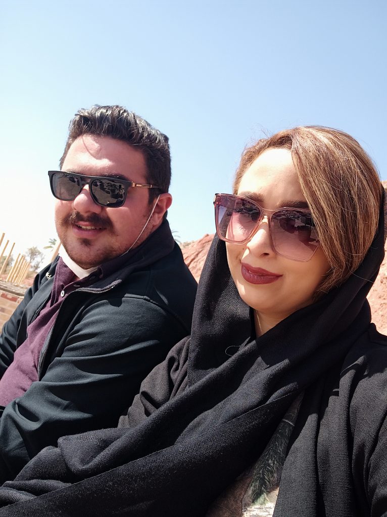 فریماه هاشمی راهنمای گردشگری فرهنگی و راهنمای محلی استان قزوین
