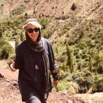راهنمای طبیعتگردی طناز شریفی